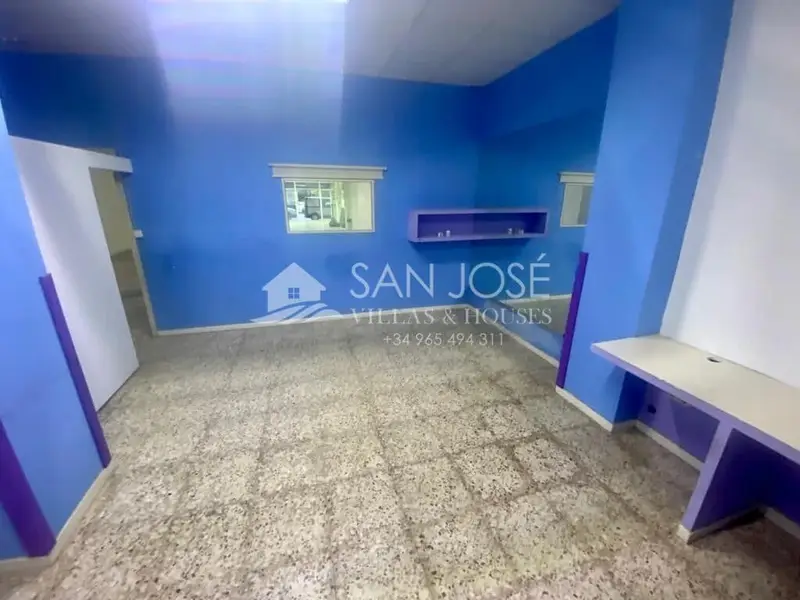 Local Comercial en San Vicente del Raspeig - 110m² - Zona Centro