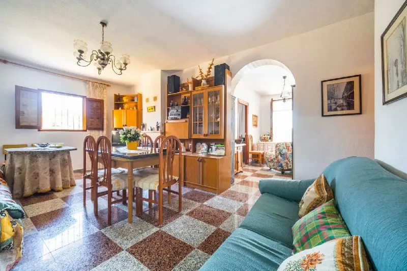 Venta Chalet con Terraza en Jubalcoi Saladas Elche