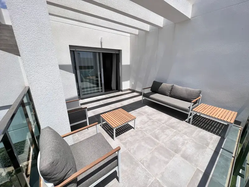 Apartamento con Piscina en Alicante Capital