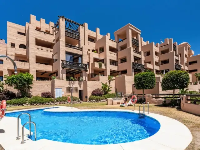 Apartamento 2 Dormitorios Alquiler Manilva