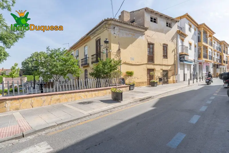 Casa a Reformar en Ogíjares 288m2 8 habitaciones
