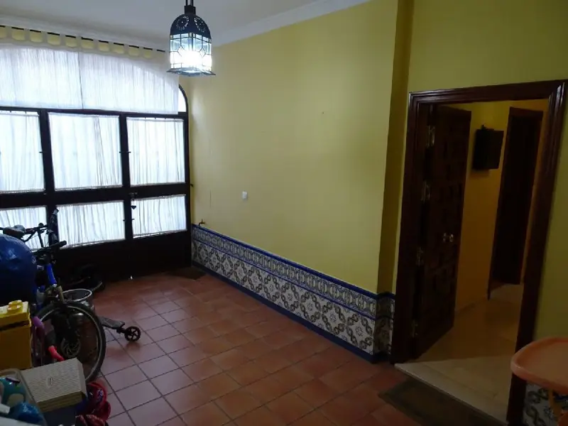 Venta Casa 3 Habitaciones Marchena Ref 02364