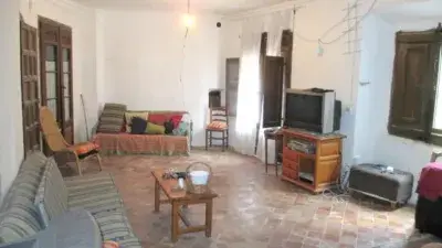 Piso en venta en Avenida Pirineo de Huesca, Número 02