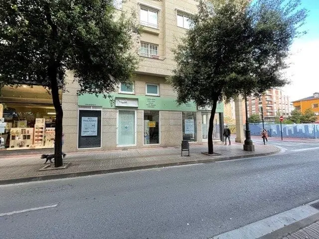 Local Comercial en Centro Ponferrada 175m2 Reformado