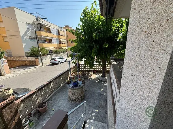 Casa independiente en Cubelles con garaje y gran terraza