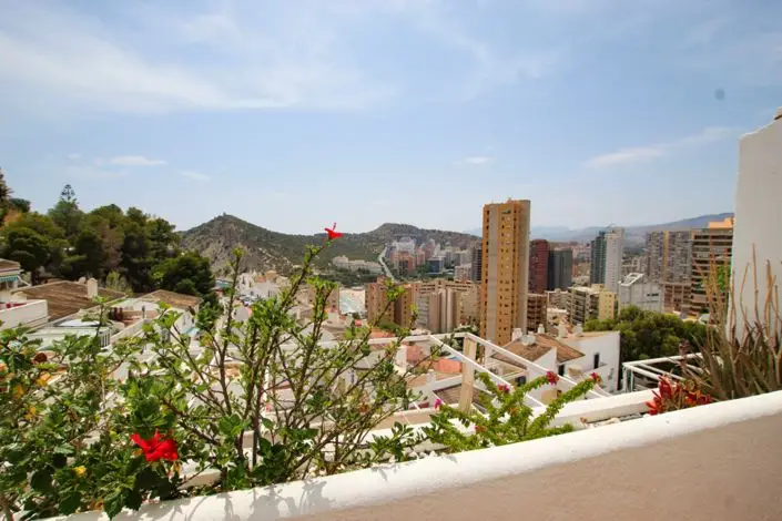 Apartamento en Benidorm con Vistas al Mar - Cerca de la Playa