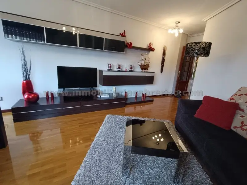 Venta Piso de 3 habitaciones en Lardero - Ref: 13087