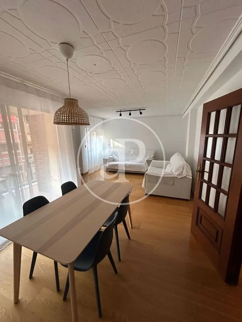 Apartamento en alquiler Valencia Ruzafa  2 dormitorios cerca centro
