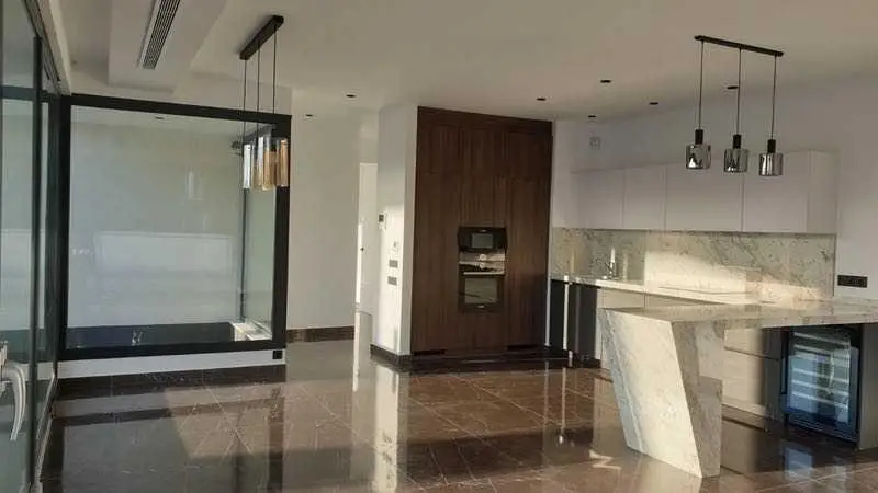 Villa Moderna en Benidorm 4 Dormitorios 4 Baños