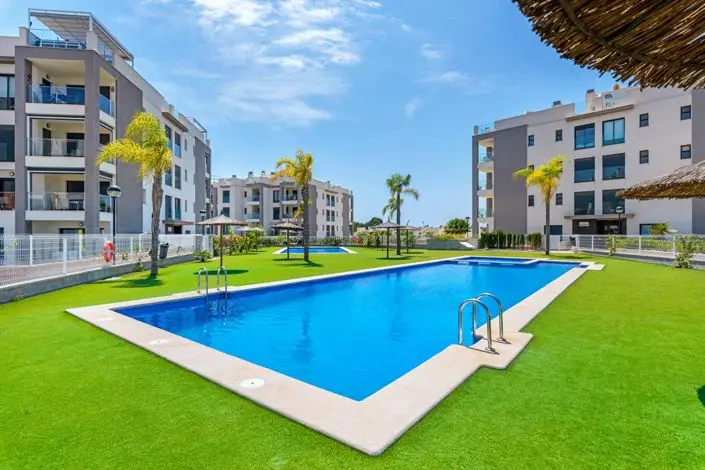 Apartamento 2 Dormitorios Villamartin Golf