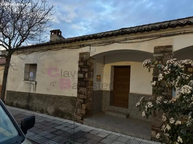 Casa en Rincon de Ballesteros con 5 Parcelas de 2360 Ha