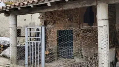 Casa de piedra en venta en Rozadio Valle del Nansa