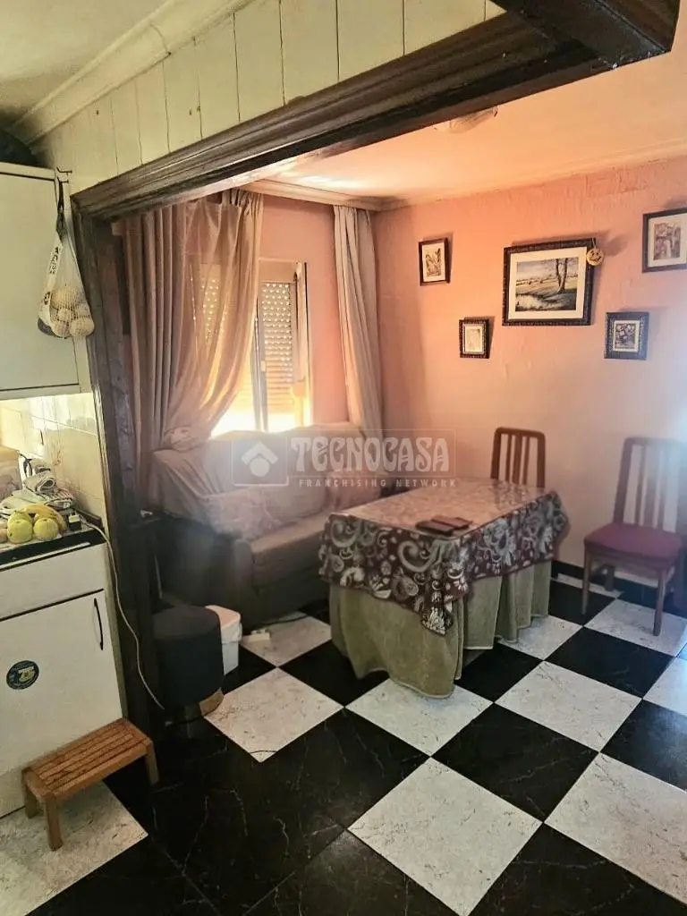 Piso en Venta en Cerro Amate Planta Baja 3 Dormitorios