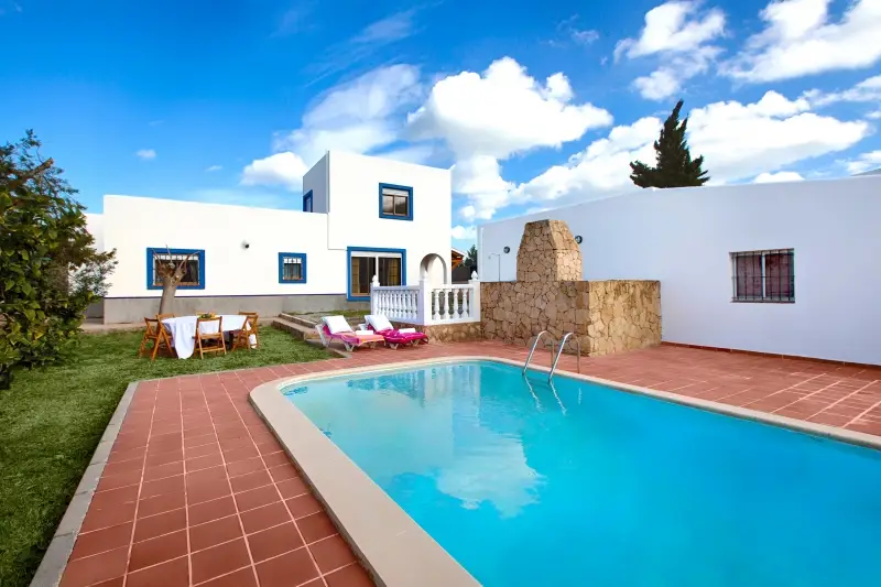 Villa Brillante Ibiza Alquiler Vacacional Cerca Playa