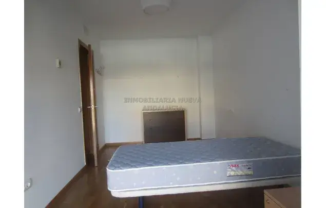 Alquiler Apartamento 3 Dormitorios 90m2 Almeria