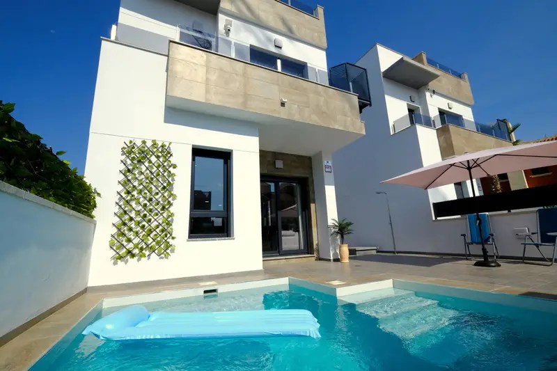 3 bed Villa in Torrevieja