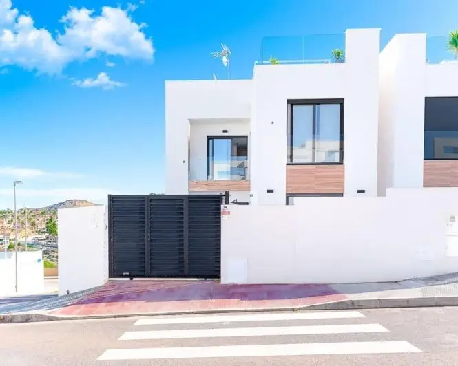Villa de Lujo 4 Dormitorios Benijofar Piscina Privada