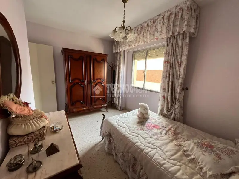 Piso en venta en Linares Paseo de los Marqueses