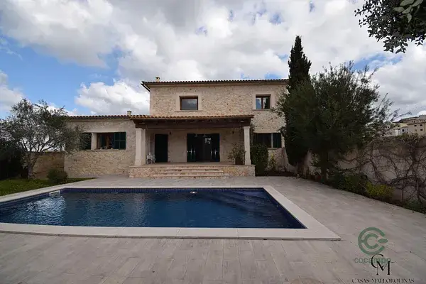 Villa de Lujo con Piscina en Baleares