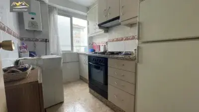 Piso en venta en Avenida Virxe do Cristal