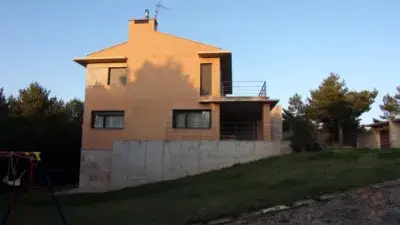 Chalet en venta en Carretera Agramonte