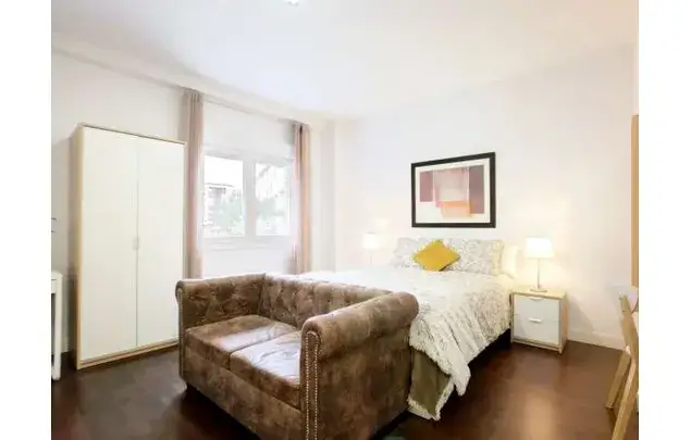 Apartamento en Madrid: Estudio con Lavadora y Lavavajillas