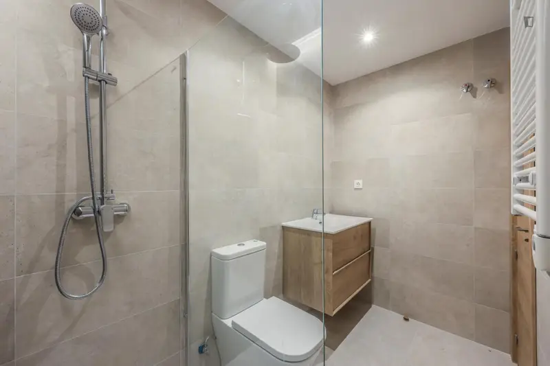 Habitacion Doble Exterior en Vista Alegre Madrid