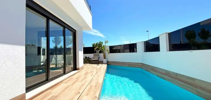 Villa de Lujo 2 Dormitorios San Pedro del Pinatar