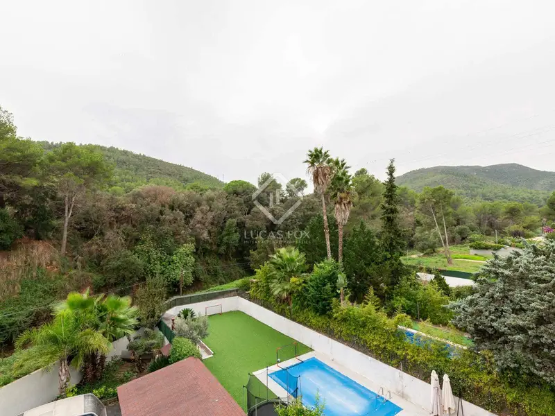 Chalet en Gavà 400m² 4 dormitorios Piscina y Sauna