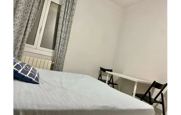 Habitaciones en Alquiler Barcelona Piso Amueblado