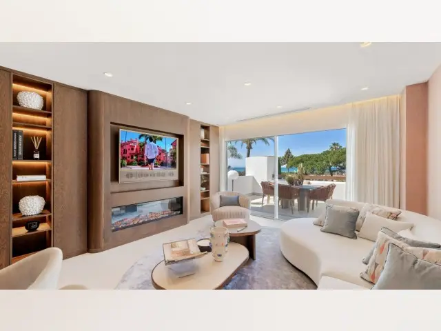 Piso de 3 Dormitorios en venta Los Monteros, España
