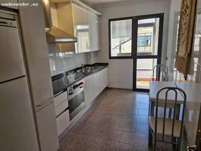 Apartamento Centrico Ponferrada con Garaje y Trastero