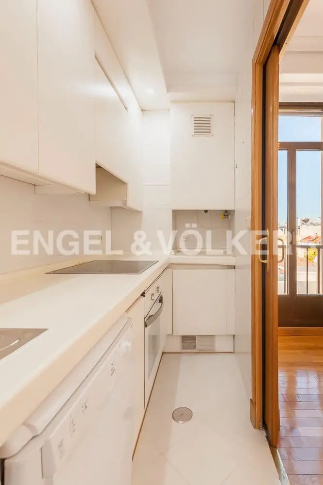Atico en Recoletos Madrid Alquiler Duplex Cerca Retiro