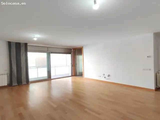 Dúplex Invertido Manresa 4 Habitaciones 3 Baños Terraza Parking