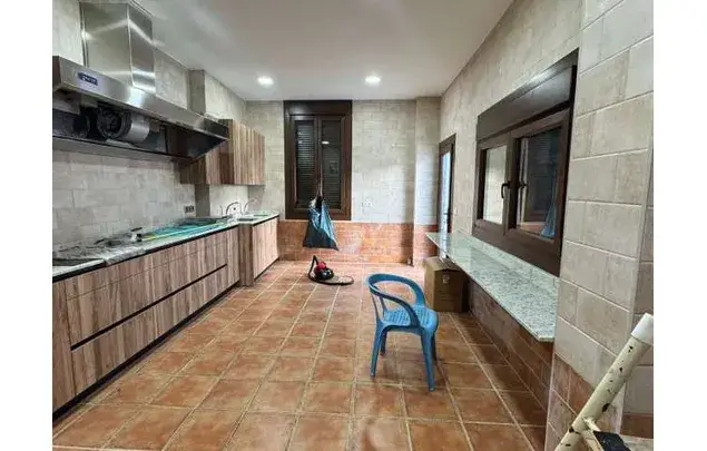Alquiler Habitacion 650m2 Elche