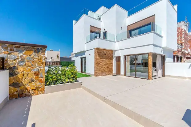 3 Bed Chalet for sale