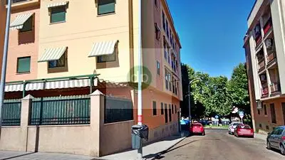 Piso en Venta Ciudad Jardin Dos Habitaciones Garaje Trastero