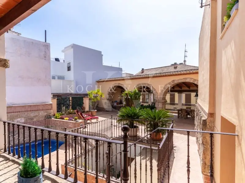 Casa con encanto en Javea centro 1100m2