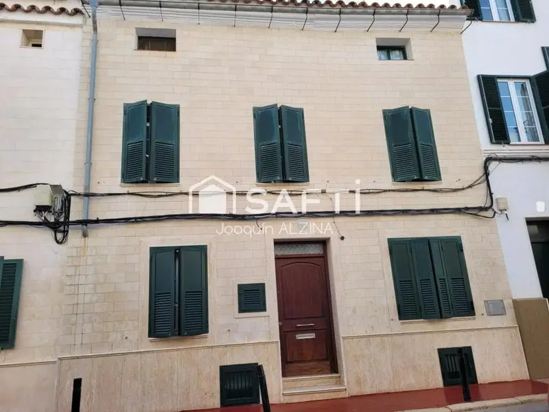 Adosado en Venta Alaior Menorca 3 Dormitorios 2 Baños Patio