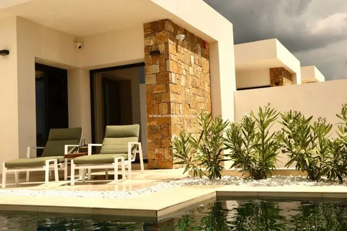 Villa en Venta Finestrat 2 Dormitorios Piscina Privada Climatizada