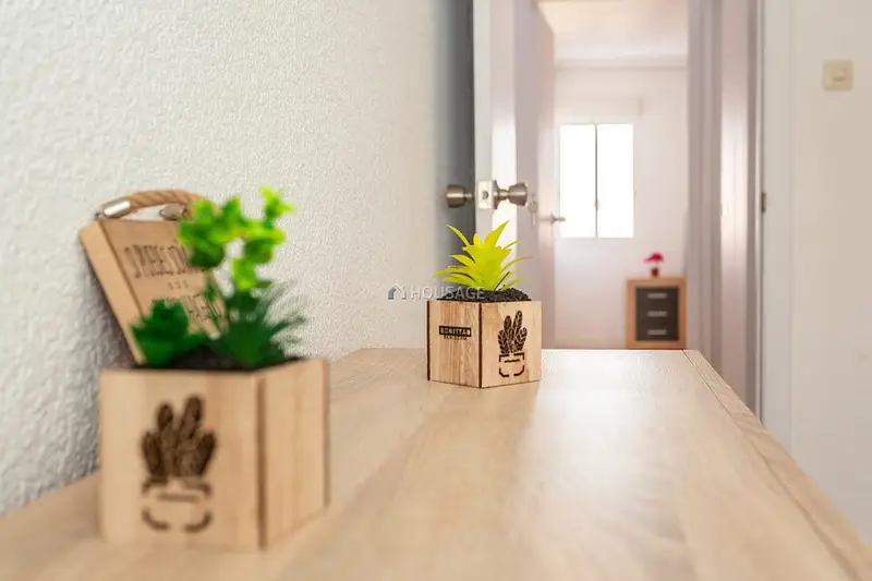 Piso en Venta en Pinedo Valencia: Vistas al Mar y 3 Habitaciones