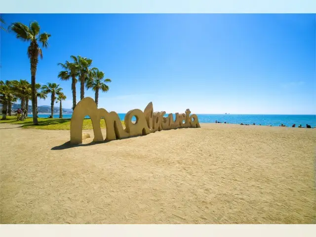 Apartamento 4 Dormitorios Malaga 129m2