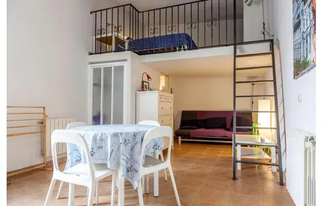 Estudio para Estudiantes Madrid Centro 3-24 Meses