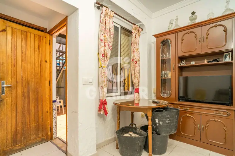 Pareado en Venta Estepona Pueblo 5 Dormitorios 3 Baños Patio