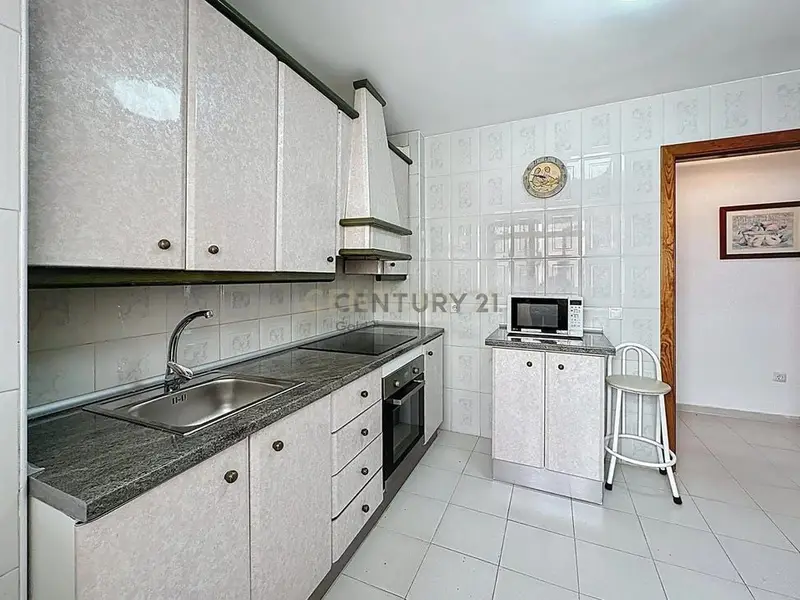 Apartamento en Guadalmar Málaga con Vistas al Mar