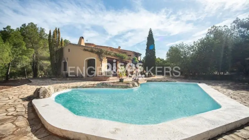 Casa en Venta Borriol 3 Dormitorios Piscina Jardin Amplia