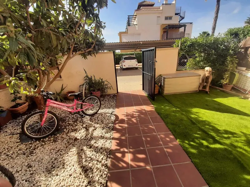 Adosado en Vera Playa 194m2 2 Plantas Solarium Jardin Piscina Garaje Amueblado