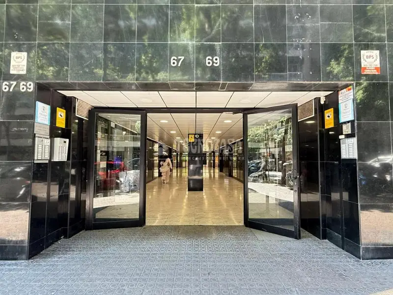 Plaza de Garaje en Venta Eixample Rocafort