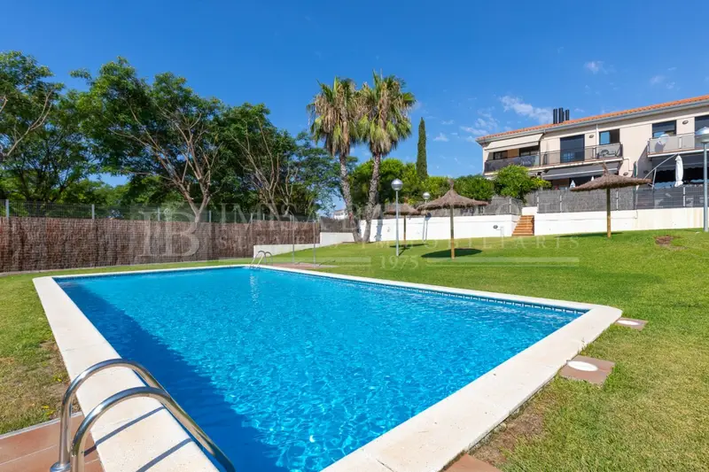 Venta Adosado en Fondo Somella, Vilanova i la Geltru - Ref: IB-00901