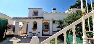 Chalet pareado en venta en Calle Limones Del Lagarejo